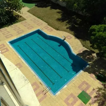 Aya's Beach Apartment *